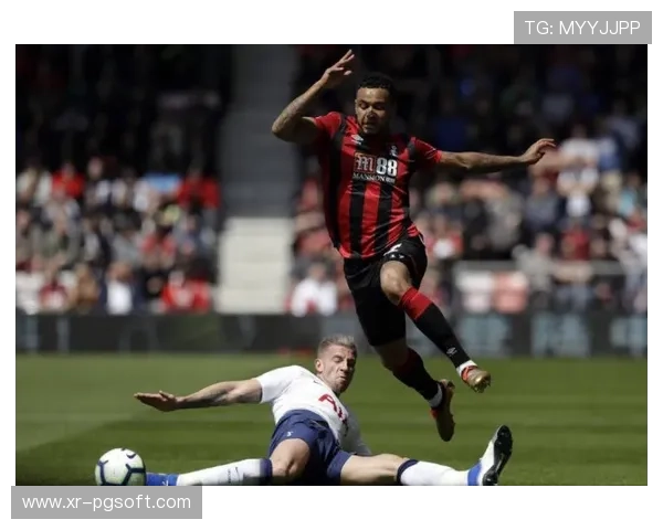 伯恩茅斯对西汉姆半场0-2落后，塔维尼耶点球扳回一城